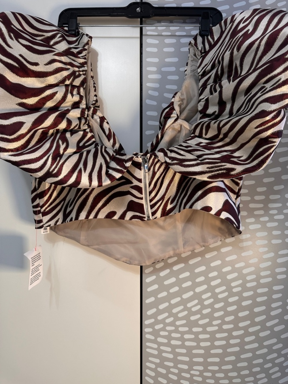 ASOS LUXE Jacquard print Cream and Brown Zebra print top size 14 NWT - Picture 6 of 8